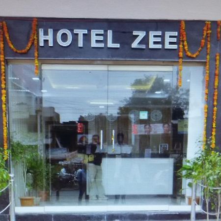 Hotel Zee Агра Экстерьер фото
