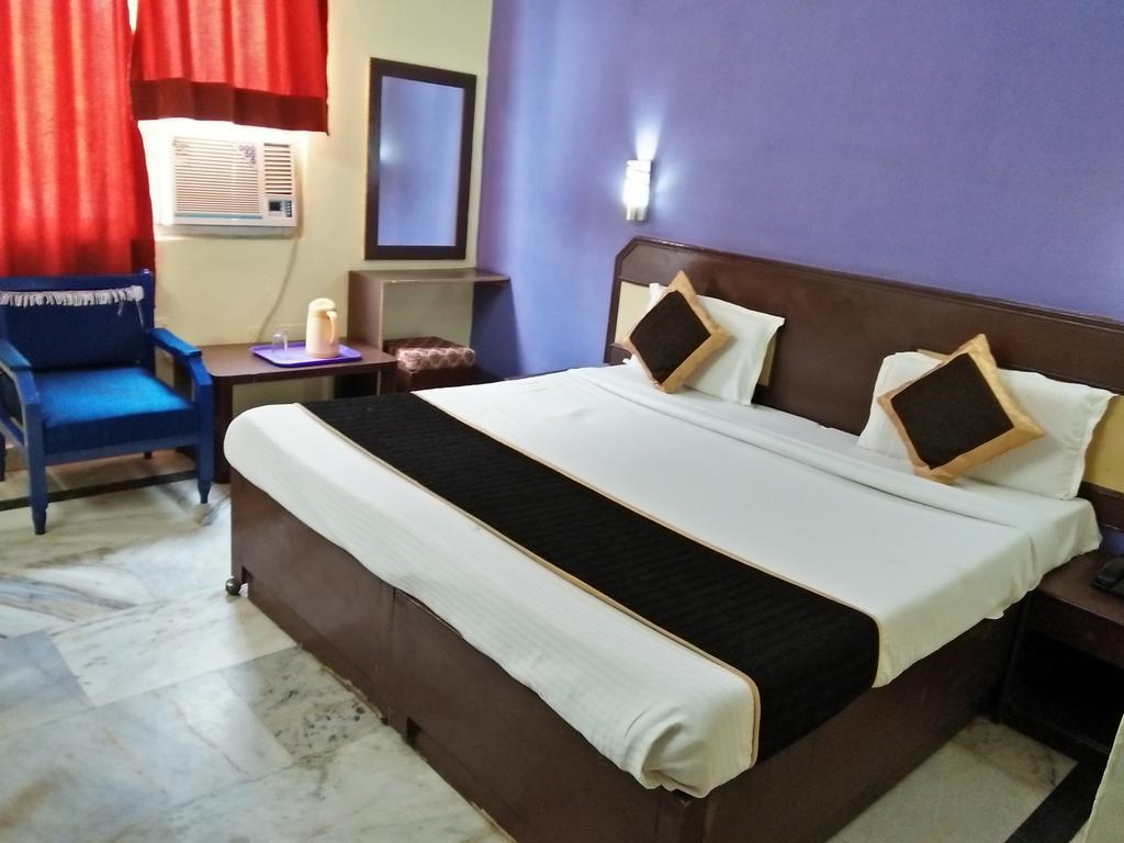 Hotel Zee Агра Экстерьер фото